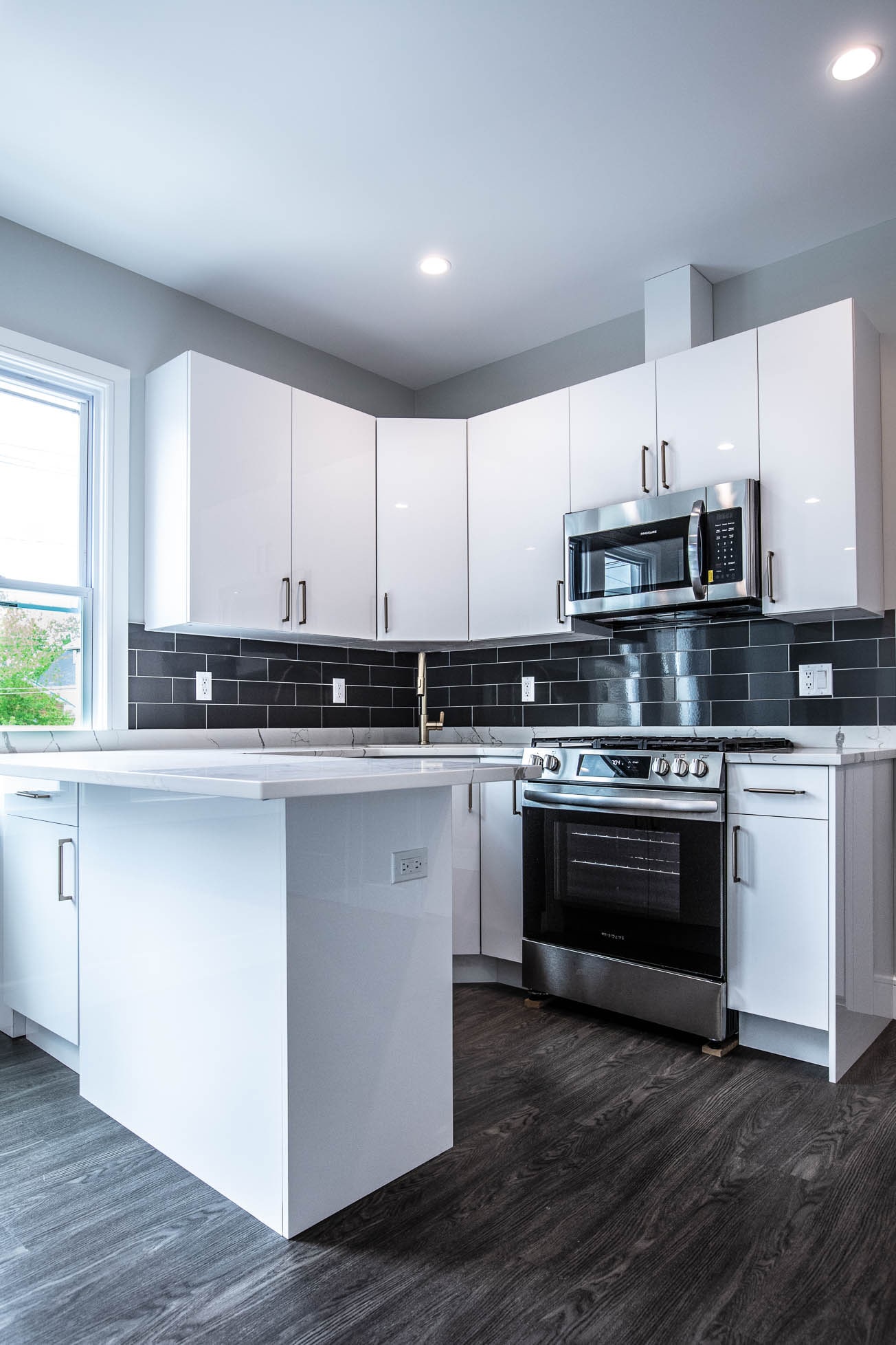 Contemporary White Kitchen Renovation — photo 2, Upper West Side