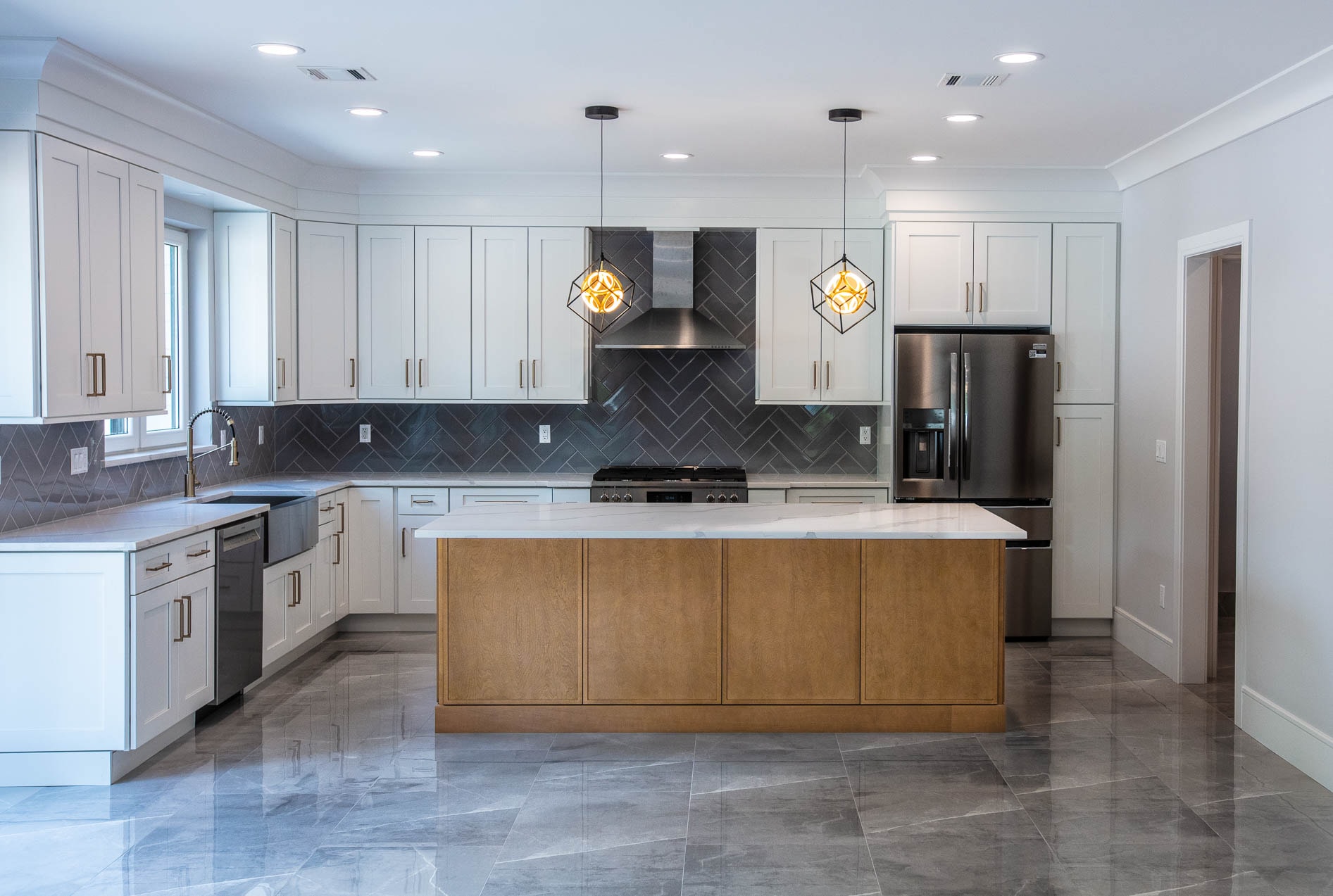 Modern integrated Manhattan kitchen