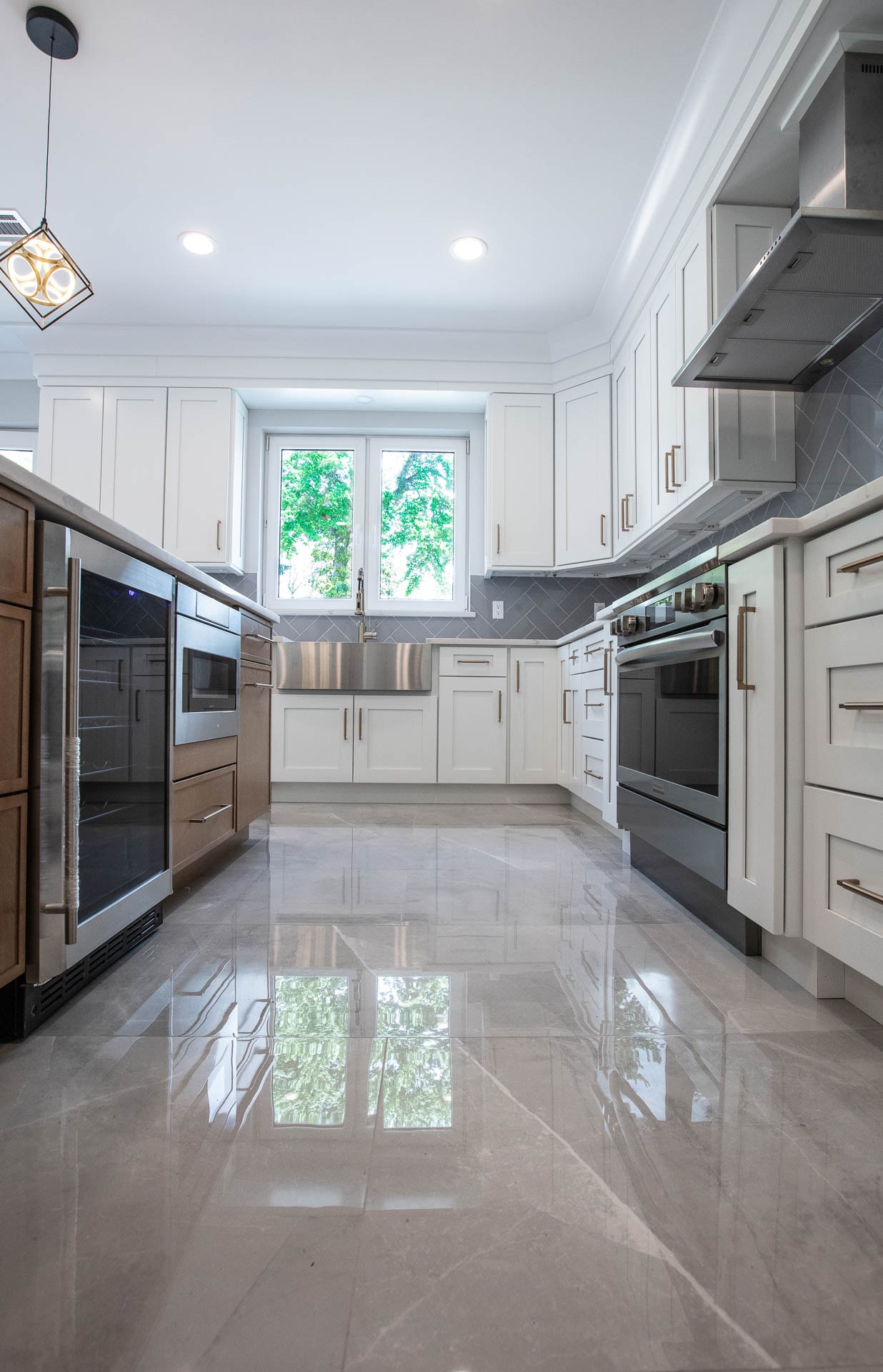 Custom Manhattan kitchen cabinets